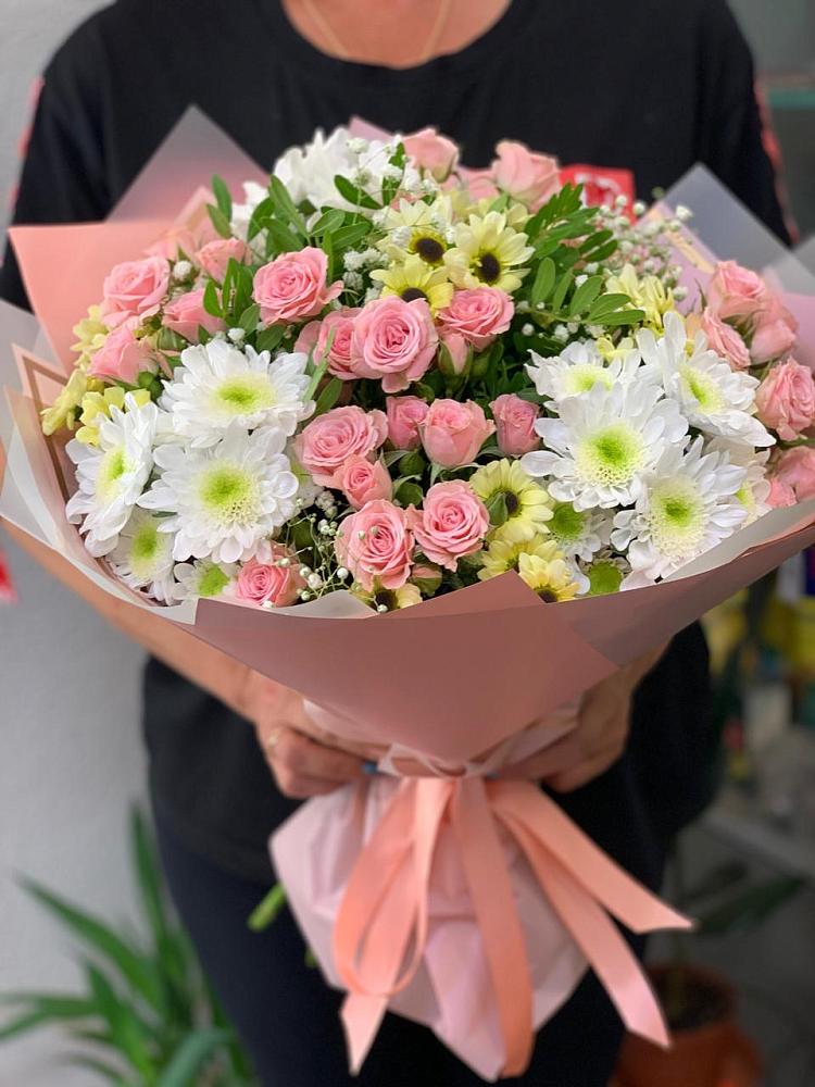 Букет цветов из: Розы и Хризантемы в Орле